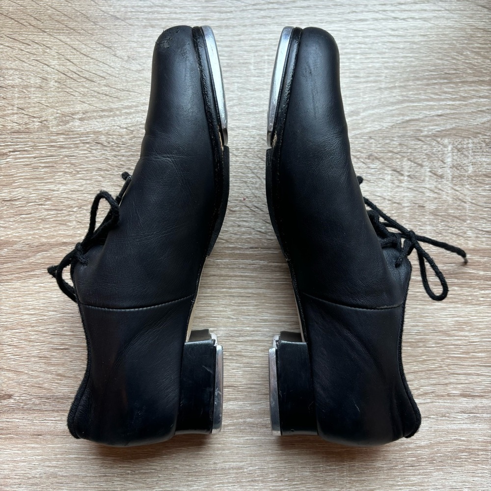 Bloch Respect Tap Shoes size 6M